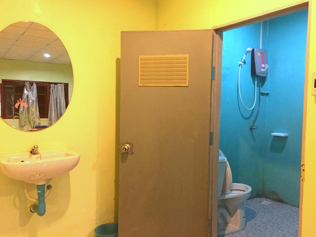 Baan Pha Nin Mung Korn Rayong Exterior foto